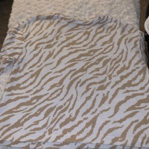 Tan and white “tiger” striped shirt